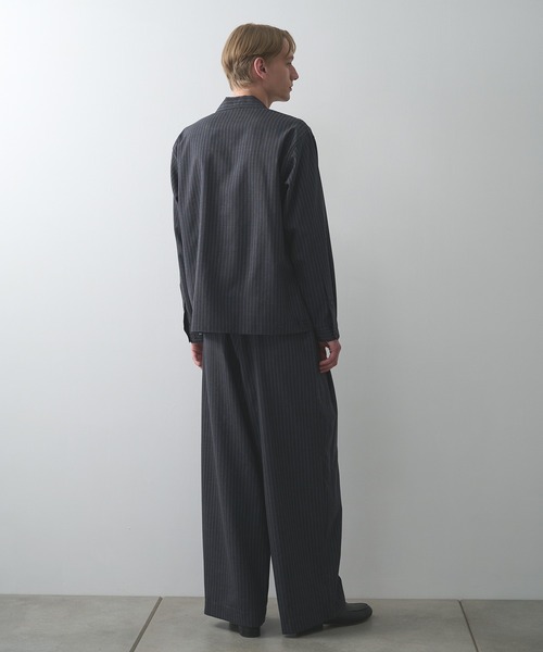 markaware(マーカウェア)の「【marka】2/72ウールトロピカルワッシャー / ダブルポケットオープンカラーシャツ / DOUBLE POCKET OPEN COLLAR SHIRT(シャツ/ブラウス・メンズ・ブラック/グレー・1/2)」の15枚目の写真