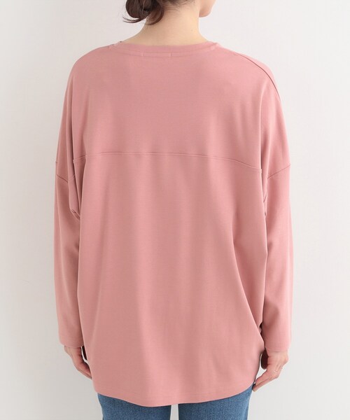 SHOO・LA・RUE(シューラルー)の「【洗濯機可/UV/綿100%】体型カバーが叶う ゆるトップス(Tシャツ/カットソー・レディース・ピンク系/ブラウン系その他/チャコールグレー/ホワイト・00)」の16枚目の写真
