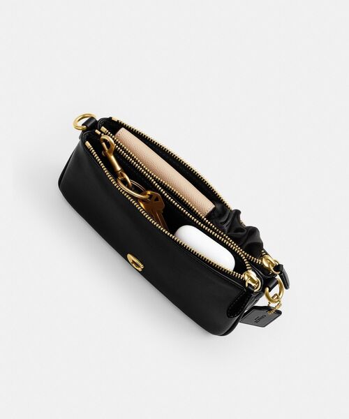 COACH(コーチ)の「オードリー クロスボディ バッグ(ショルダーバッグ・レディース・ブラック系その他・ONE)」の4枚目の写真