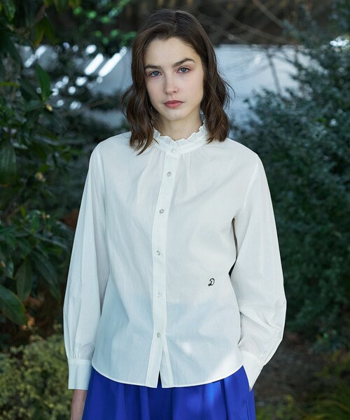 DRESSTERIOR（ドレステリア）の「【ウォッシャブル/通勤】スタンドフリル ブラウス（シャツ/ブラウス・レディース・オフホワイト/サックスブルー/ネイビー・38/36/34）」の2枚目の写真