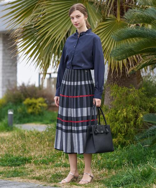 DRESSTERIOR（ドレステリア）の「【ウォッシャブル/通勤】スタンドフリル ブラウス（シャツ/ブラウス・レディース・オフホワイト/サックスブルー/ネイビー・38/36/34）」の6枚目の写真