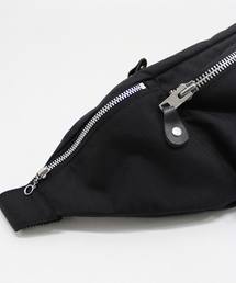 美品 Schott ショット ボディバッグ ナイロン ワンショルダーバッグ SCHOTT 【ショット】 NYLON ONE SHOULDER BAG（ワンショルダー