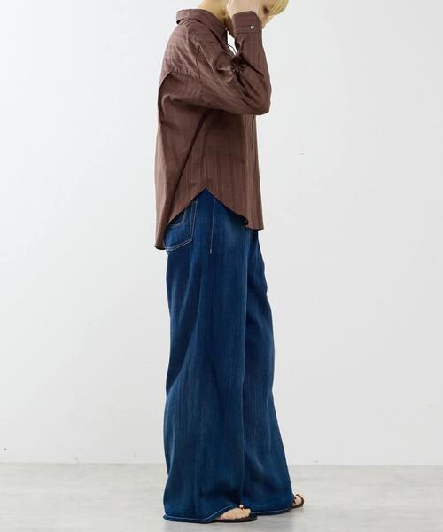 SOFFITTO(ソフィット)の「シアーデニムワイドパンツ(デニムパンツ・レディース・インディゴブルー/ケミカルウォッシュ・M/SS/S)」の14枚目の写真