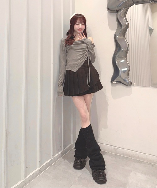 one way(ワンウェイ)の「長袖アシメドロストカットソー(Tシャツ/カットソー・レディース・オフホワイト/グレー/ブルー/ブラック/イエロー・FREE)」の16枚目の写真