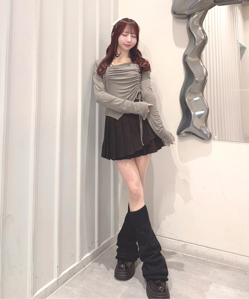 one way(ワンウェイ)の「長袖アシメドロストカットソー(Tシャツ/カットソー・レディース・オフホワイト/グレー/ブルー/ブラック/イエロー・FREE)」の17枚目の写真