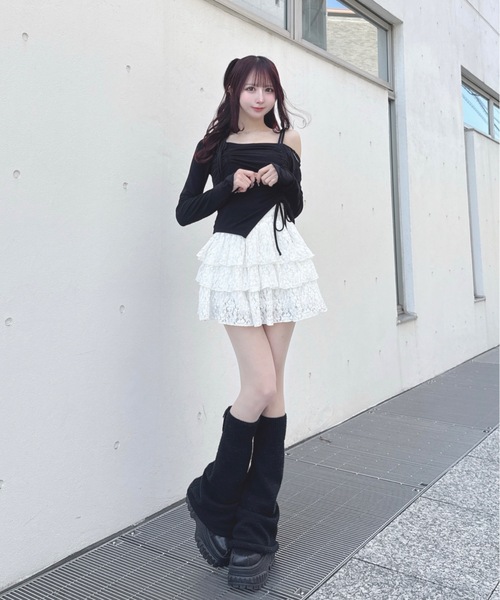 one way(ワンウェイ)の「長袖アシメドロストカットソー(Tシャツ/カットソー・レディース・オフホワイト/グレー/ブルー/ブラック/イエロー・FREE)」の11枚目の写真