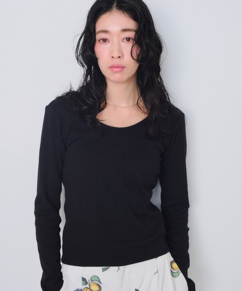 Shelly island(シェリーアイランド)の「カップ付きバックオープンロンT(Tシャツ/カットソー・レディース・ホワイト/ピンク/ブラック/チャコールグレー・FREE)」の13枚目の写真