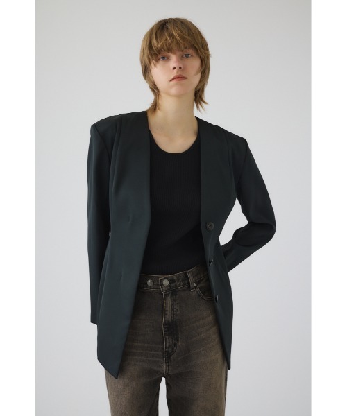 RIM.ARK(リムアーク)の「Hidden detail curve jacket ヒドゥン ディテール カーブ ジャケット(テーラードジャケット・レディース・グリーン/ブラック・36/38)」の19枚目の写真