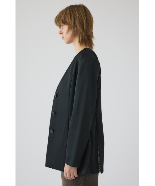 RIM.ARK(リムアーク)の「Hidden detail curve jacket ヒドゥン ディテール カーブ ジャケット(テーラードジャケット・レディース・グリーン/ブラック・36/38)」の20枚目の写真