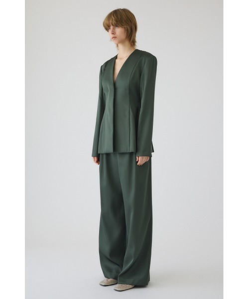 RIM.ARK(リムアーク)の「Hidden detail curve jacket ヒドゥン ディテール カーブ ジャケット(テーラードジャケット・レディース・グリーン/ブラック・36/38)」の5枚目の写真