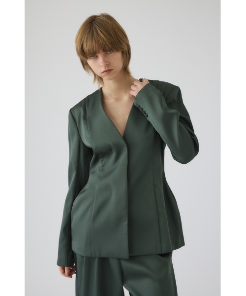 RIM.ARK(リムアーク)の「Hidden detail curve jacket ヒドゥン ディテール カーブ ジャケット(テーラードジャケット・レディース・グリーン/ブラック・36/38)」の6枚目の写真