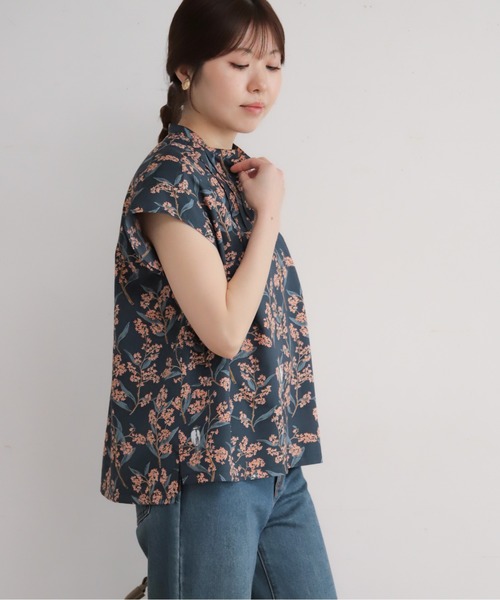 NOMBRE IMPAIR(ノンブルアンペール)の「キンモクセイPT スキッパーフレンチブラウス(シャツ/ブラウス・レディース・ネイビー/グリーン・FREE)」の9枚目の写真