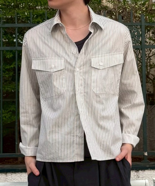 Chikashitsu +(チカシツプラス)の「【Chikashitsu +】cropped pocket stripe shirt / 【チカシツプラス】クロップドポケットストライプ長袖シャツ<着用動画あり>(シャツ/ブラウス・メンズ・ホワイト/スカイブルー・ONE SIZE)」の6枚目の写真