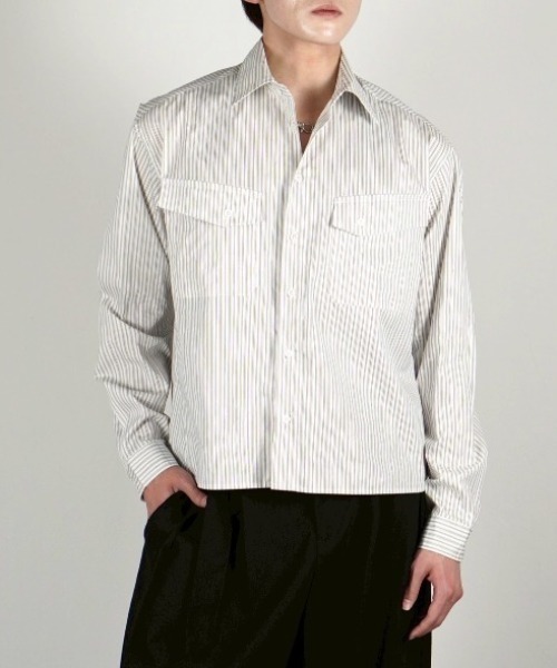 Chikashitsu +(チカシツプラス)の「【Chikashitsu +】cropped pocket stripe shirt / 【チカシツプラス】クロップドポケットストライプ長袖シャツ<着用動画あり>(シャツ/ブラウス・メンズ・ホワイト/スカイブルー・ONE SIZE)」の15枚目の写真