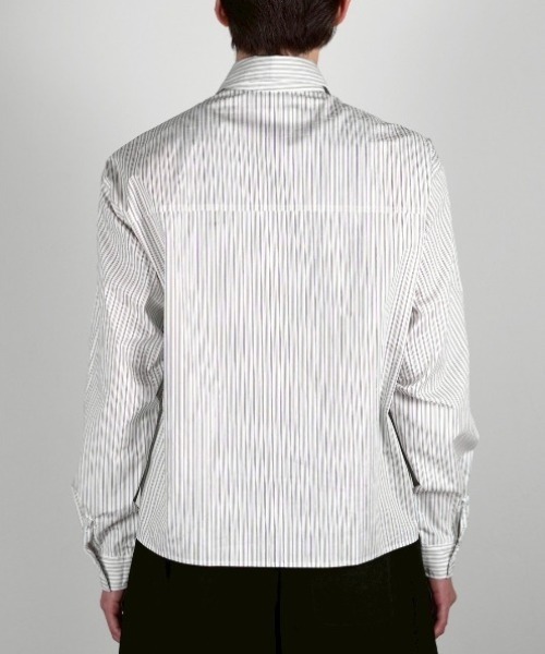Chikashitsu +(チカシツプラス)の「【Chikashitsu +】cropped pocket stripe shirt / 【チカシツプラス】クロップドポケットストライプ長袖シャツ<着用動画あり>(シャツ/ブラウス・メンズ・ホワイト/スカイブルー・ONE SIZE)」の19枚目の写真