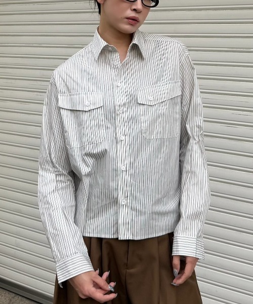 Chikashitsu +(チカシツプラス)の「【Chikashitsu +】cropped pocket stripe shirt / 【チカシツプラス】クロップドポケットストライプ長袖シャツ<着用動画あり>(シャツ/ブラウス・メンズ・ホワイト/スカイブルー・ONE SIZE)」の13枚目の写真
