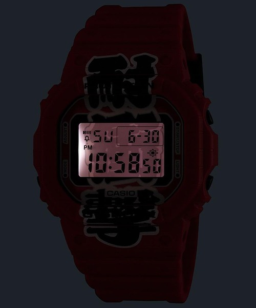 G-SHOCK(ジーショック)の「赤提灯 / DW-5600AKA-4JR(デジタル腕時計・メンズ・レッド・FREE)」の3枚目の写真