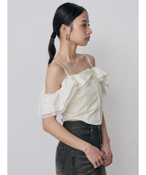 MURUA(ムルーア)の「ストラップオフショルダーブラウス 夏服(シャツ/ブラウス・レディース・ブラック/レッド/ホワイト・FREE)」の15枚目の写真