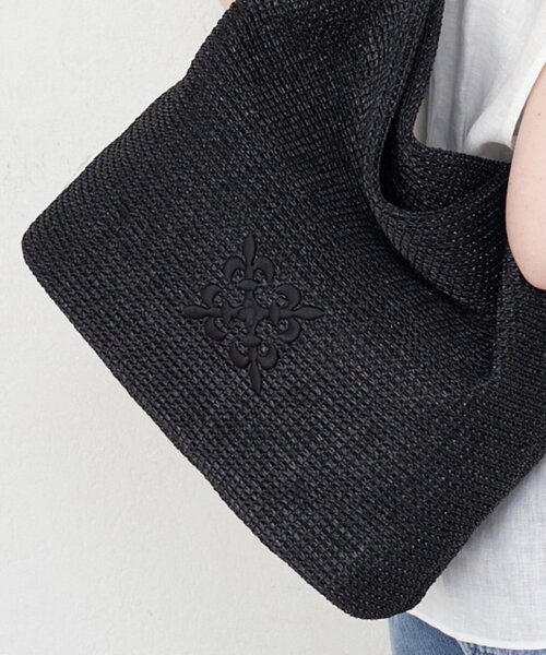 russet(ラシット)の「ナイロンラフィアワンショルダーバッグ(ショルダーバッグ・レディース・ブラック/ダークブラウン/アイボリー・FREE)」の13枚目の写真