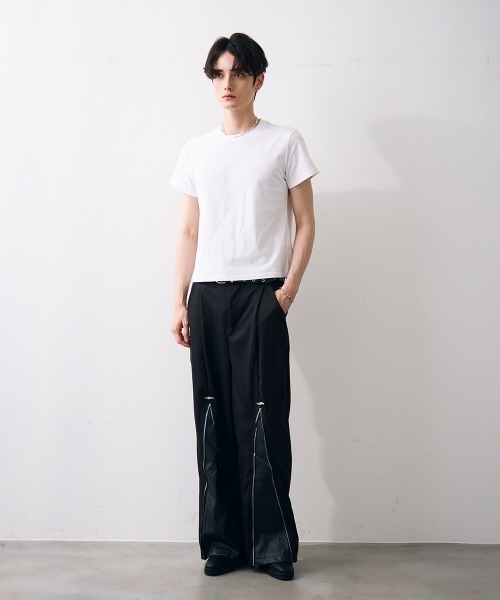 Shoowtime(ショウタイム)の「Synthetic leather switch nylon pants / 合成皮革スイッチナイロンパンツ(その他パンツ・メンズ・ブラック・MEDIUM/LARGE/X-LARGE)」の2枚目の写真
