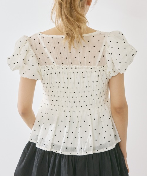 P.V.T(ピーブイティー)の「シャーリングパフスリーブフリルPO(その他トップス・レディース・アイボリー系/Black・F)」の16枚目の写真
