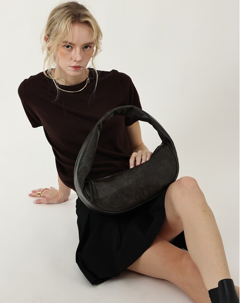 style code(スタイルコード)の「ZOZO限定【STYLE CODE/スタイルコード】ユニセックス ワンショルダー レザータッチ ホーボーバッグ(ショルダーバッグ・レディース・ダークブラウン/レオパード/ブラック・FREE)」の11枚目の写真