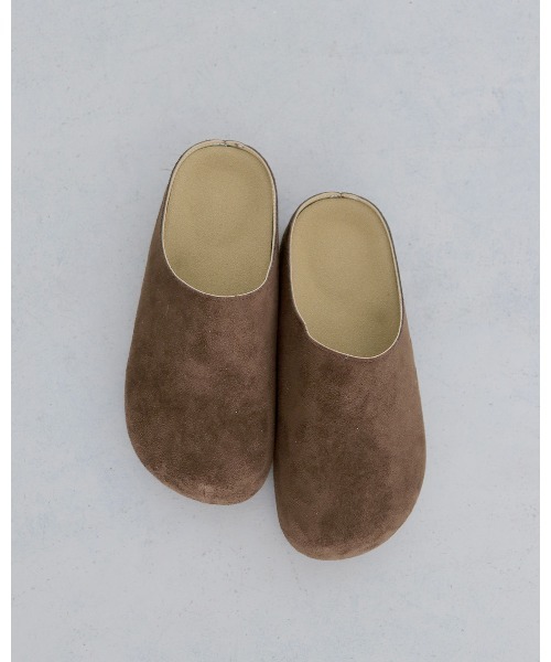 cheriella(シェリエラ)の「【cheriella】スウェードフラットサンダル SUEDE FLAT SANDALS(サンダル・レディース・ライトグレー/ブラウン/ベージュ・MEDIUM/SMALL)」の7枚目の写真