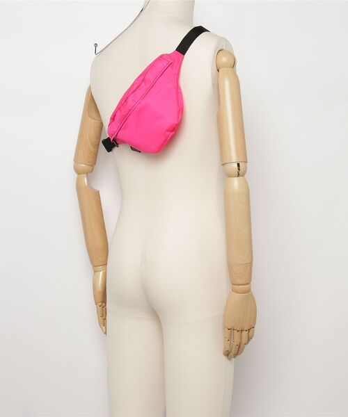 MELO(メロ)の「【MELO】メロ/ EXTRA SMALL FANNY PACK・MADE IN USA(New York)(ボディバッグ/ウエストポーチ・メンズ・ピンク/ブラック/カモフラージュ/その他/グリーン系その他・FREE)」の10枚目の写真