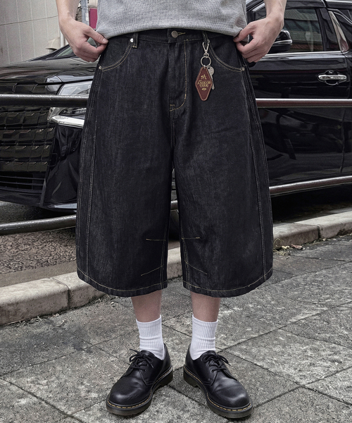 ANOLORCODE(アノローコード)の「デューカーブドハーフデニムパンツ(生地)(その他パンツ・レディース・その他・LARGE/MEDIUM/SMALL)」の1枚目の写真