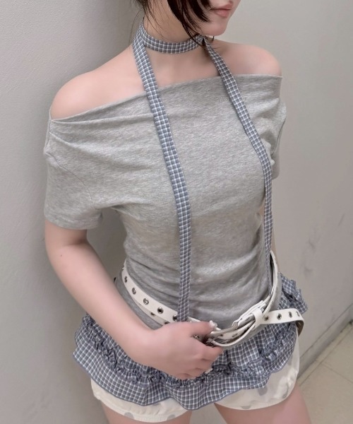 Never mind the XU / Chikashitsu+(ネバーマインド ザ エックスユー / チカシツプラス)の「【nmtc+】Check Frill Layered Tee Scarf Set (2color) / 【エヌエムティーシープラス】チェックフリルレイヤードタイスカーフセット半袖Tシャツ(Tシャツ/カットソー・レディース・グレー/チャコール・ONE SIZE)」の5枚目の写真