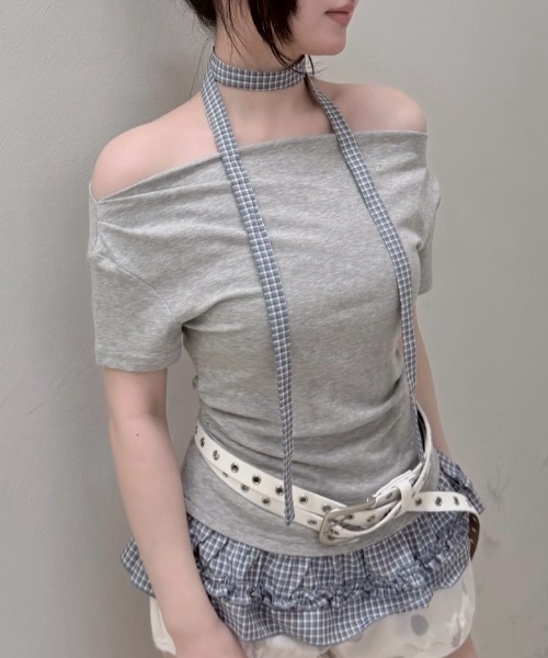 Never mind the XU / Chikashitsu+(ネバーマインド ザ エックスユー / チカシツプラス)の「【nmtc+】Check Frill Layered Tee Scarf Set (2color) / 【エヌエムティーシープラス】チェックフリルレイヤードタイスカーフセット半袖Tシャツ(Tシャツ/カットソー・レディース・グレー/チャコール・ONE SIZE)」の4枚目の写真