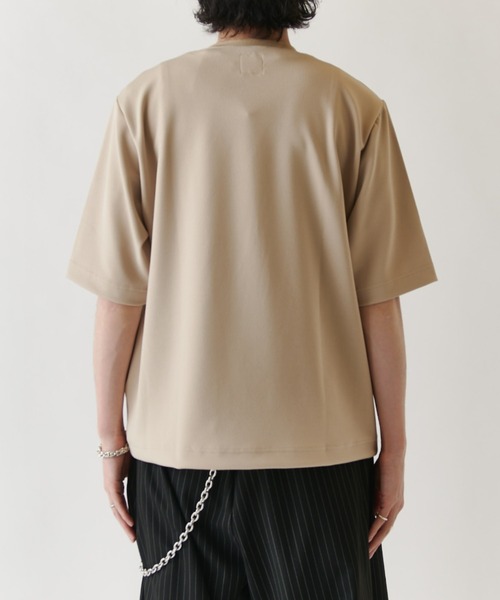 Lui's(ルイス)の「ジョーゼットヘンリーネックTシャツ(Tシャツ/カットソー・メンズ・ホワイト/ブラック/ライトベージュ・M/S)」の21枚目の写真