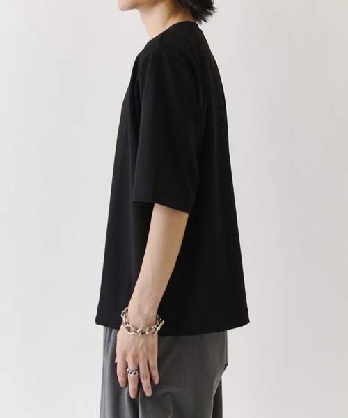 Lui's(ルイス)の「ジョーゼットヘンリーネックTシャツ(Tシャツ/カットソー・メンズ・ホワイト/ブラック/ライトベージュ・M/S)」の6枚目の写真