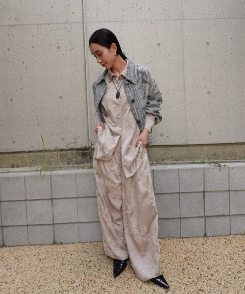 Ameri（アメリ）の「MOLE YARN EMBROIDERY SATIN PANTS（その他パンツ・レディース・ベージュ/ブラック/スカイブルー・MEDIUM/SMALL）」の18枚目の写真