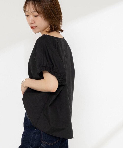 NOLLEY’S(ノーリーズ)の「《セットアップ対応》ウォッシャブルエクセルテックタンブラーギャザーフレンチスリーブブラウス(シャツ/ブラウス・レディース・ベージュ/ホワイト/ブラック・FREE)」の10枚目の写真