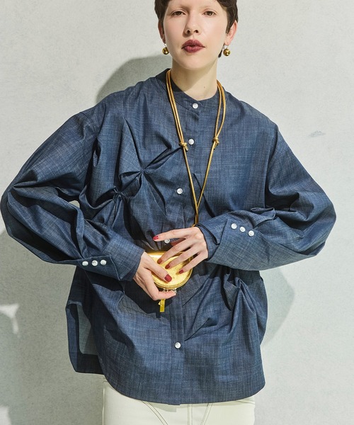 OMMO（オーエムエムオー）の「PINCH TUCK SH（シャツ/ブラウス・レディース・インディゴブルー/ブルー系その他/ホワイト・F）」の16枚目の写真