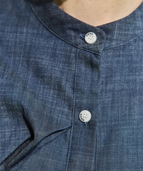 OMMO（オーエムエムオー）の「PINCH TUCK SH（シャツ/ブラウス・レディース・インディゴブルー/ブルー系その他/ホワイト・F）」の20枚目の写真