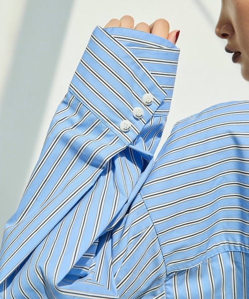 OMMO（オーエムエムオー）の「PINCH TUCK SH（シャツ/ブラウス・レディース・インディゴブルー/ブルー系その他/ホワイト・F）」の9枚目の写真