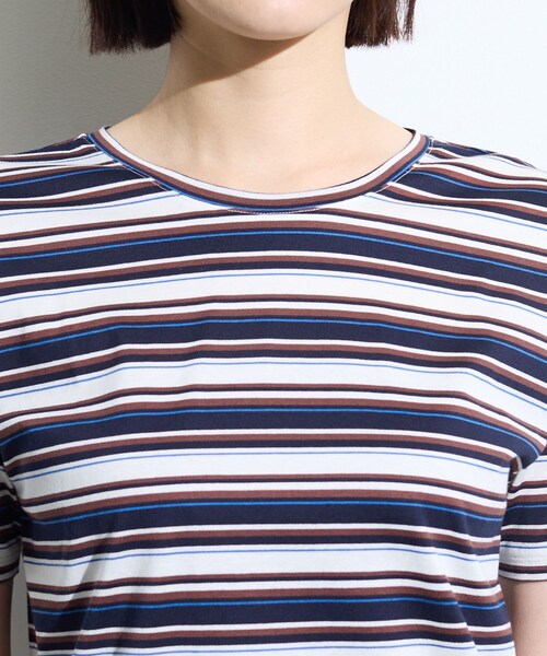 INDIVI(インディヴィ)の「【ゆったり/着映え】ボーダーリラクシーTシャツ(Tシャツ/カットソー・レディース・ブルー系その他7/ブラック系2・34/15 /13/05/38)」の15枚目の写真