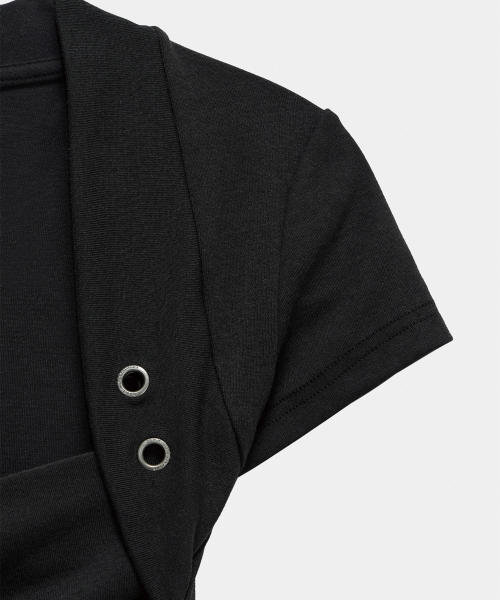 ETRE AU SOMMET（エトレオソメ）の「Shirring Eyelet Bolero Top (Black)（Tシャツ/カットソー・レディース・ブラック・FREE）」の7枚目の写真