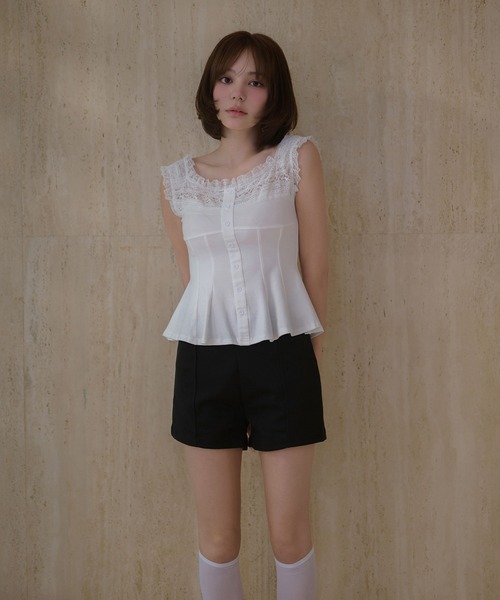 M DOLLY(エムドリー)の「Lace ellery peplum tops / レースエラリーペプラムトップス(タンクトップ・レディース・ホワイト/ピンク・FREE)」の3枚目の写真