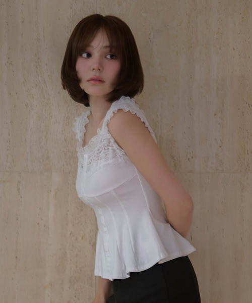 M DOLLY(エムドリー)の「Lace ellery peplum tops / レースエラリーペプラムトップス(タンクトップ・レディース・ホワイト/ピンク・FREE)」の5枚目の写真