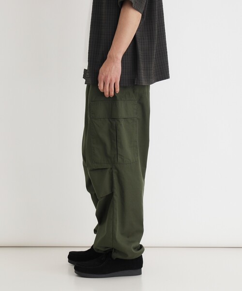 Refurbish(リファービッシュ)の「イージーカーゴパンツ(その他パンツ・メンズ・カーキ系3/カーキ・04/06/05)」の6枚目の写真