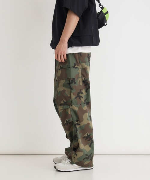 Refurbish(リファービッシュ)の「イージーカーゴパンツ(その他パンツ・メンズ・カーキ系3/カーキ・04/06/05)」の13枚目の写真