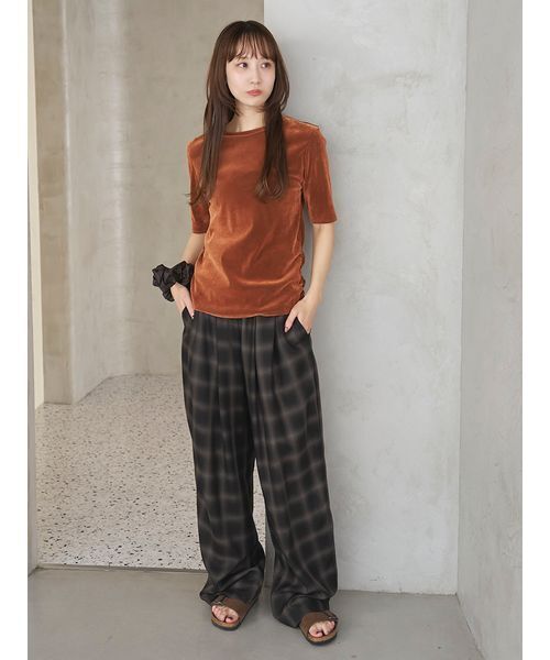 emmi（エミ）の「フロッキーチュールハーフスリーブカットソー（Tシャツ/カットソー・レディース・オレンジ/ブラウン/ミント・F）」の13枚目の写真