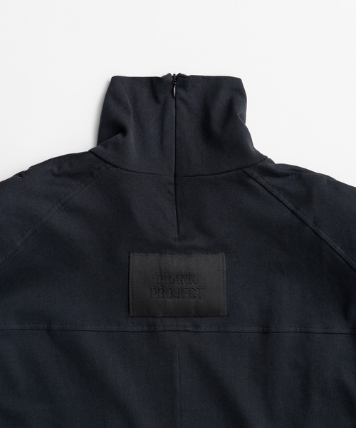 PRANK PROJECT(プランクプロジェクト)の「【2026Autumn Pre-Order】ハイネックオーバートップ / High-Neck Oversized Top(その他トップス・レディース・ブラック/ホワイト・FREE)」の6枚目の写真