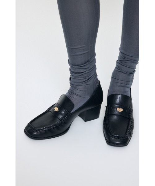 MOUSSY(マウジー)の「【26年AW新作】GATHER HEEL COIN ローファー(ローファー・レディース・ブラック/ブラウン・LARGE/MEDIUM/SMALL)」の8枚目の写真