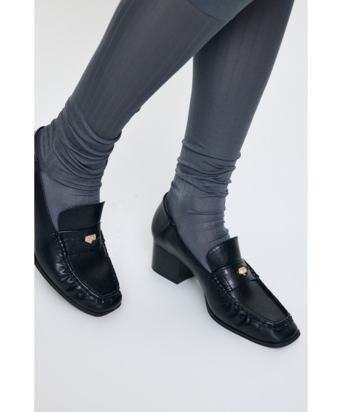 MOUSSY(マウジー)の「【26年AW新作】GATHER HEEL COIN ローファー(ローファー・レディース・ブラック/ブラウン・LARGE/MEDIUM/SMALL)」の9枚目の写真