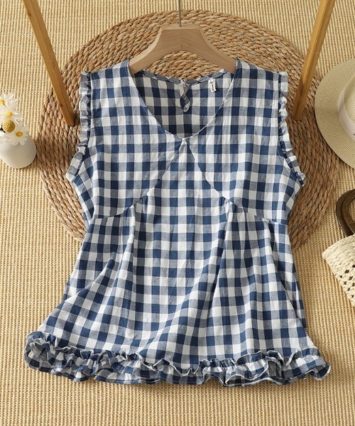 LUCPY(ラクピー)の「ギンガムチェックフリルペプラムブラウス(シャツ/ブラウス・レディース・ブルー・X-LARGE/LARGE/MEDIUM)」の1枚目の写真