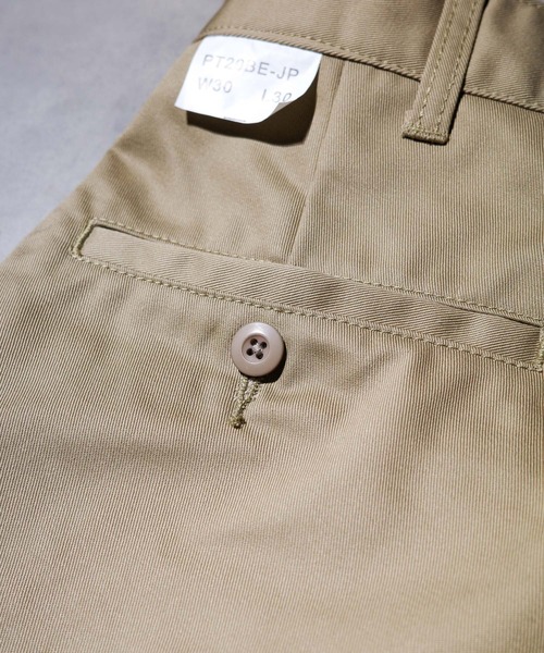 RED KAP(レッドキャップ)の「【es】【RED KAP】PT20 INDUSTRIAL WORK PANTS - インダストリアル ワークパンツ(チノパンツ・メンズ・ベージュ/ダークブラウン系/チャコールグレー/ブラック/ネイビー/オフホワイト/グリーン・6XL/5XL/X-LARGE/XX-LARGE/XXX-LARGE/SMALL/MEDIUM/X-SMALL/XXXX-LARGE/LARGE)」の17枚目の写真